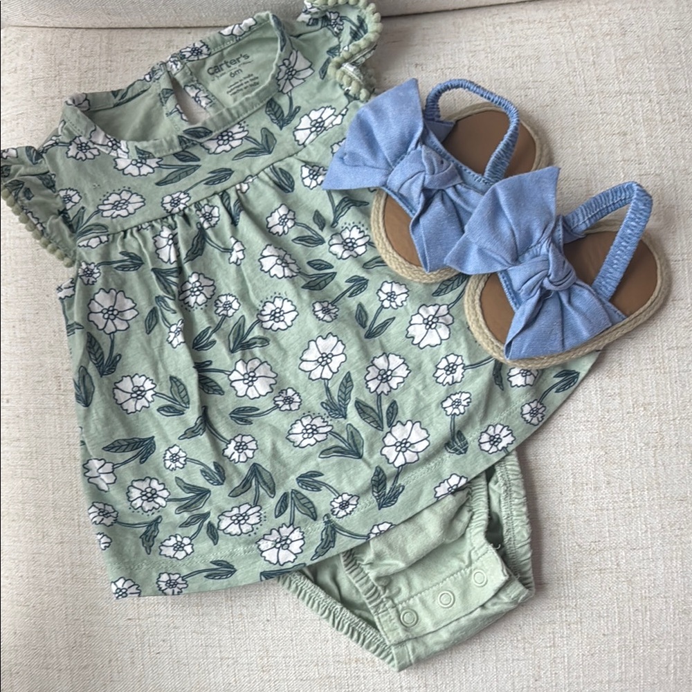 Baby girl outfit with Blue Sandals